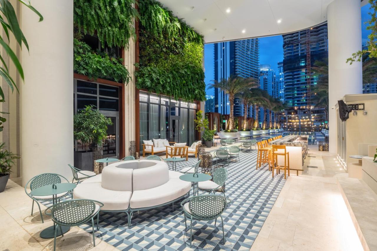Suites At Sls Lux Brickell Managed By Ce Miami Exterior photo